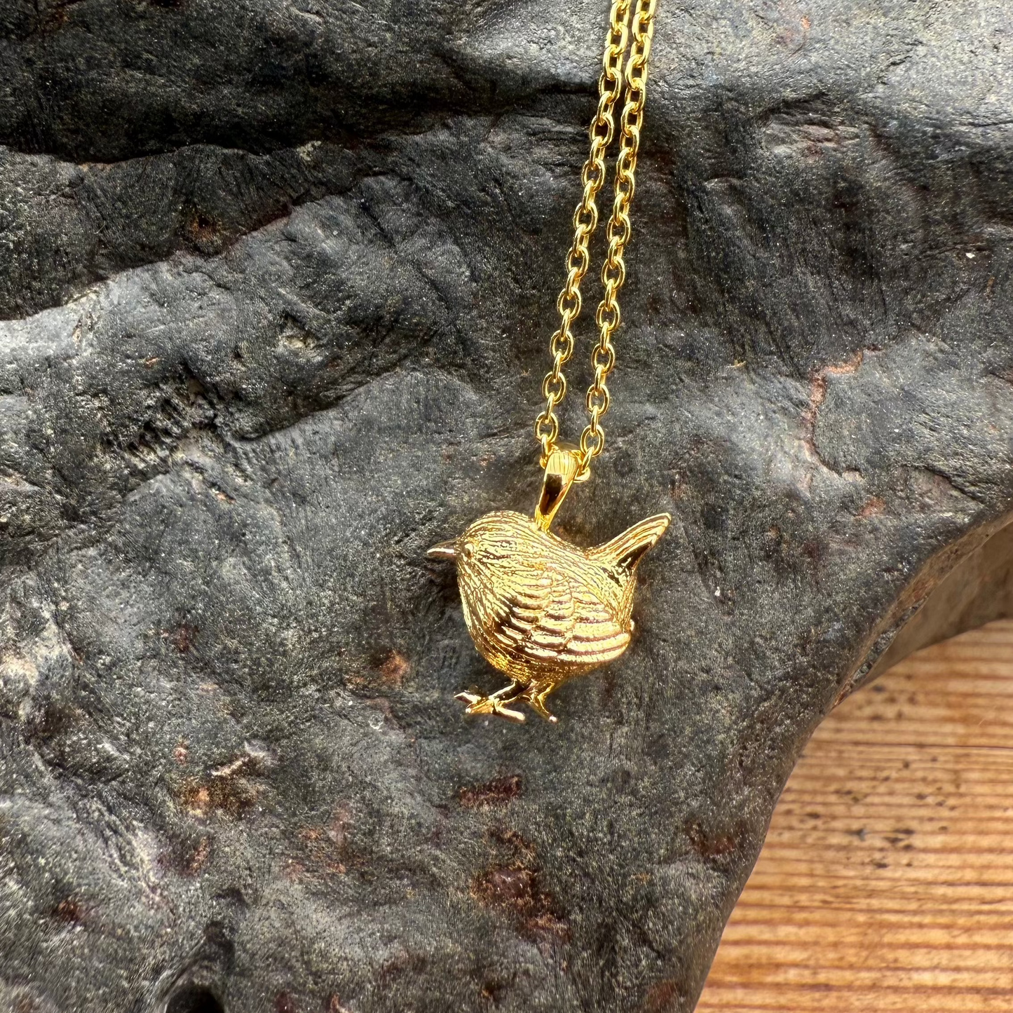 gold-wren-necklace-cotswoldjewellery