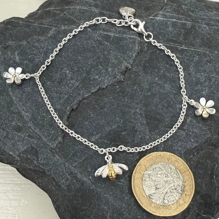 Beautiful Bee and Flower Bracelet