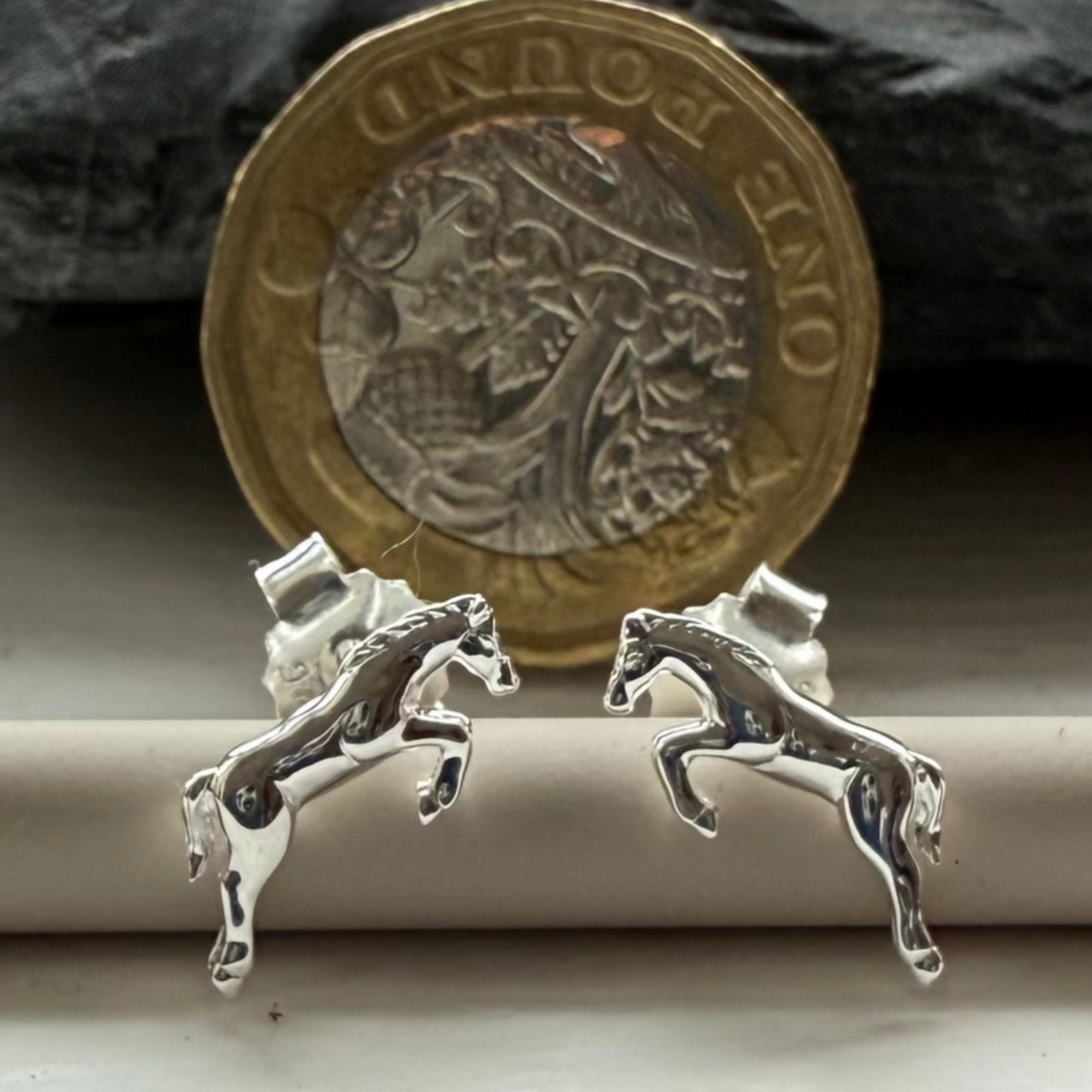 Jumping-horse-gorgeous-earrings