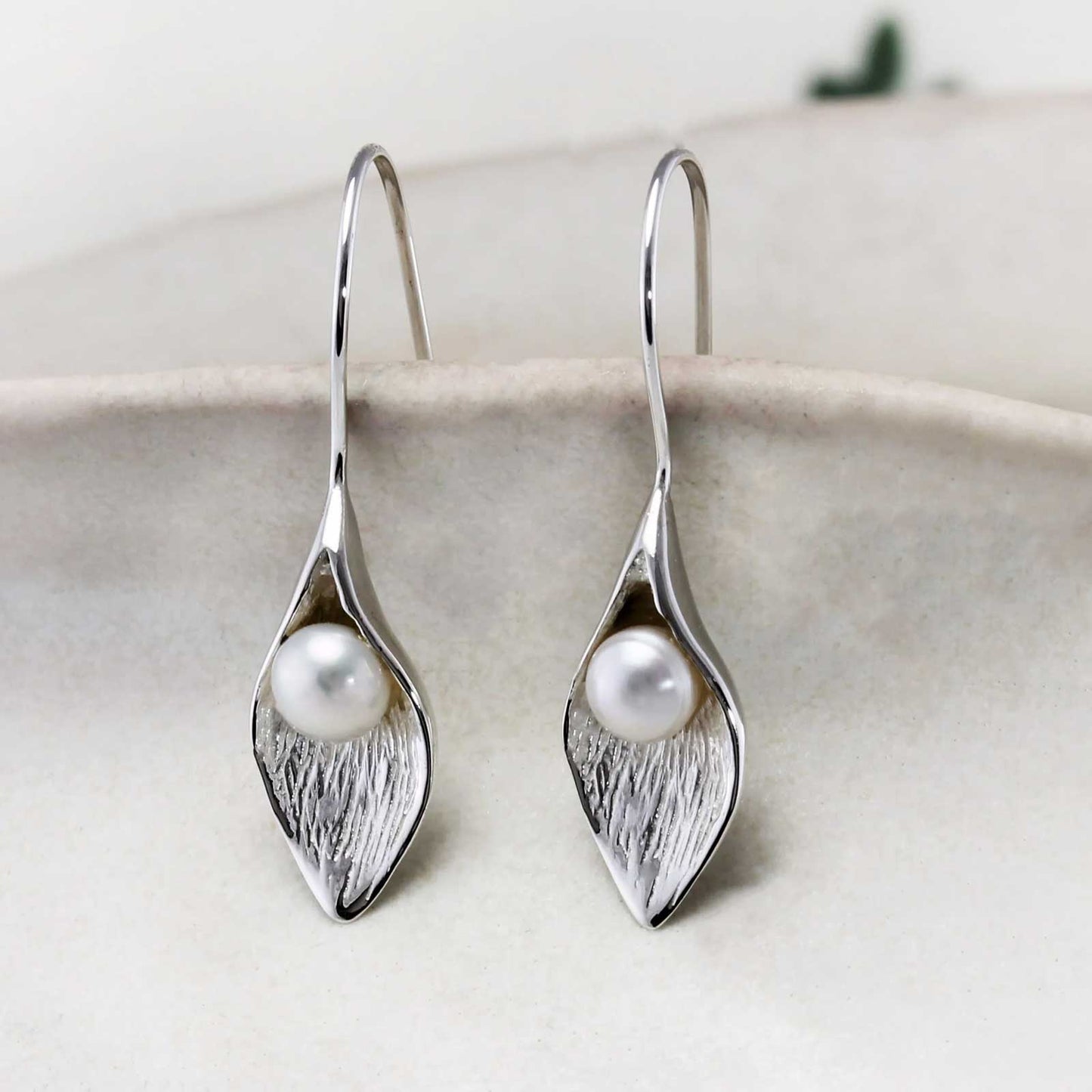 Calla Lily Drop Earrings - Cotswold Jewellery