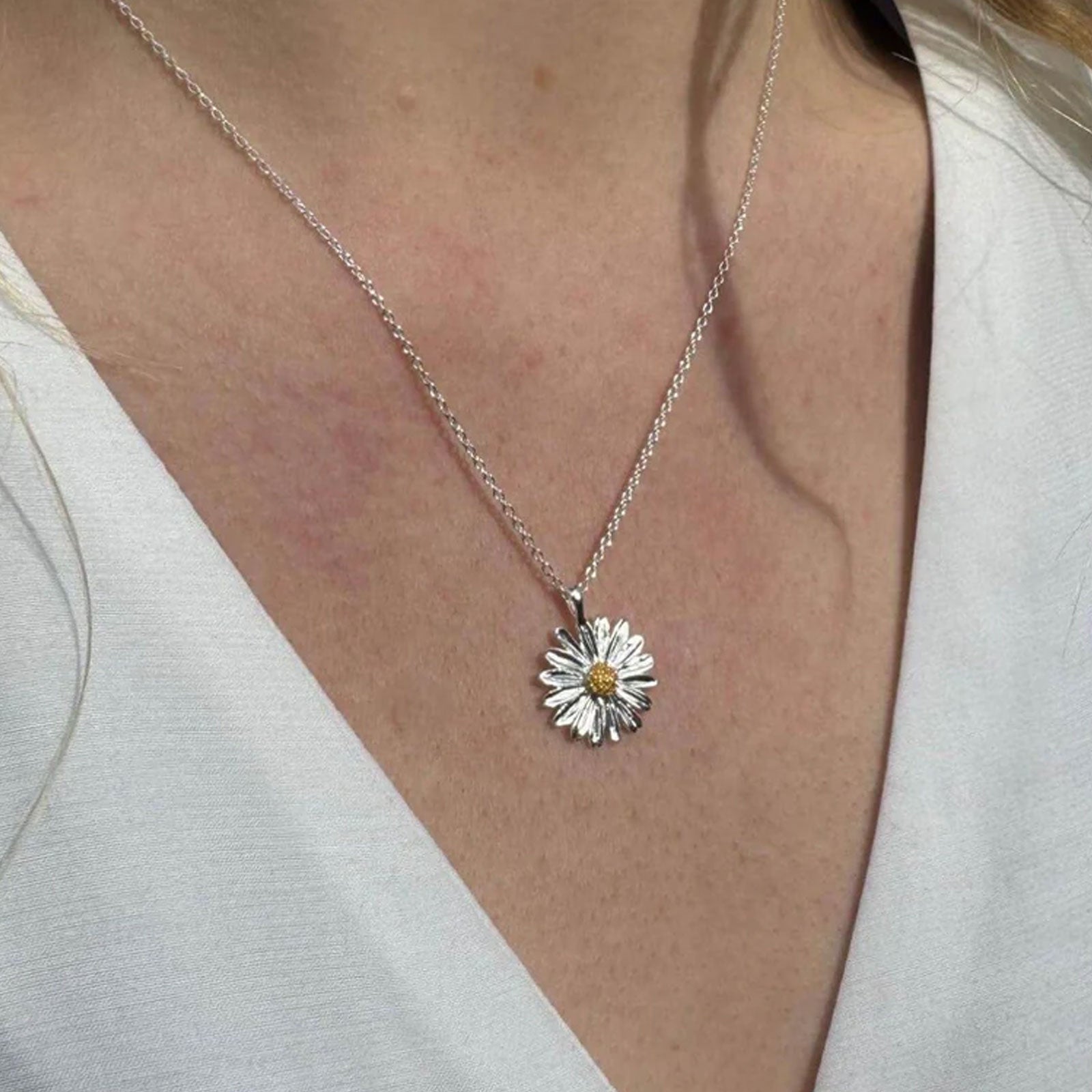 Daisy Daisy Sterling Silver Necklace - Cotswold Jewellery