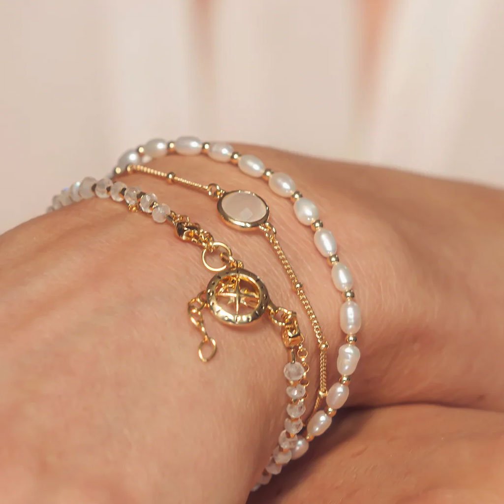 Gold Pearl Bracelet - Cotswold Jewellery