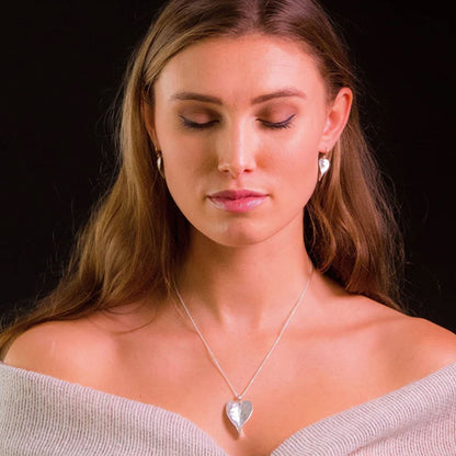 Gorgeous Heart Shape Leaf Necklace - Cotswold Jewellery