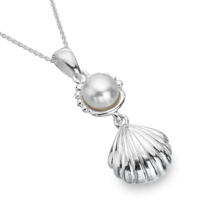 gorgeous-pearl-shell-necklace