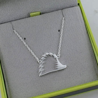 hedgehog-necklace-in-ewellery-box
