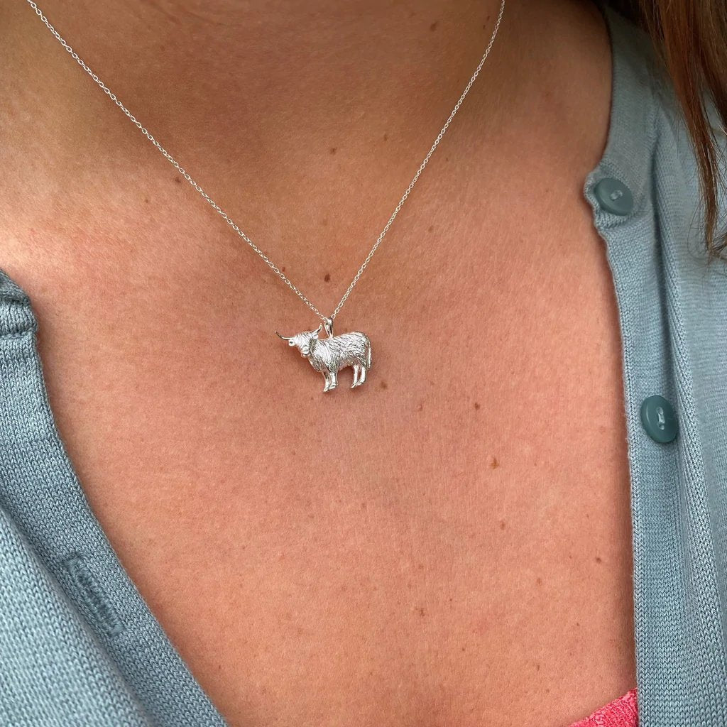 Highland Cow Silver Necklace - Cotswold Jewellery