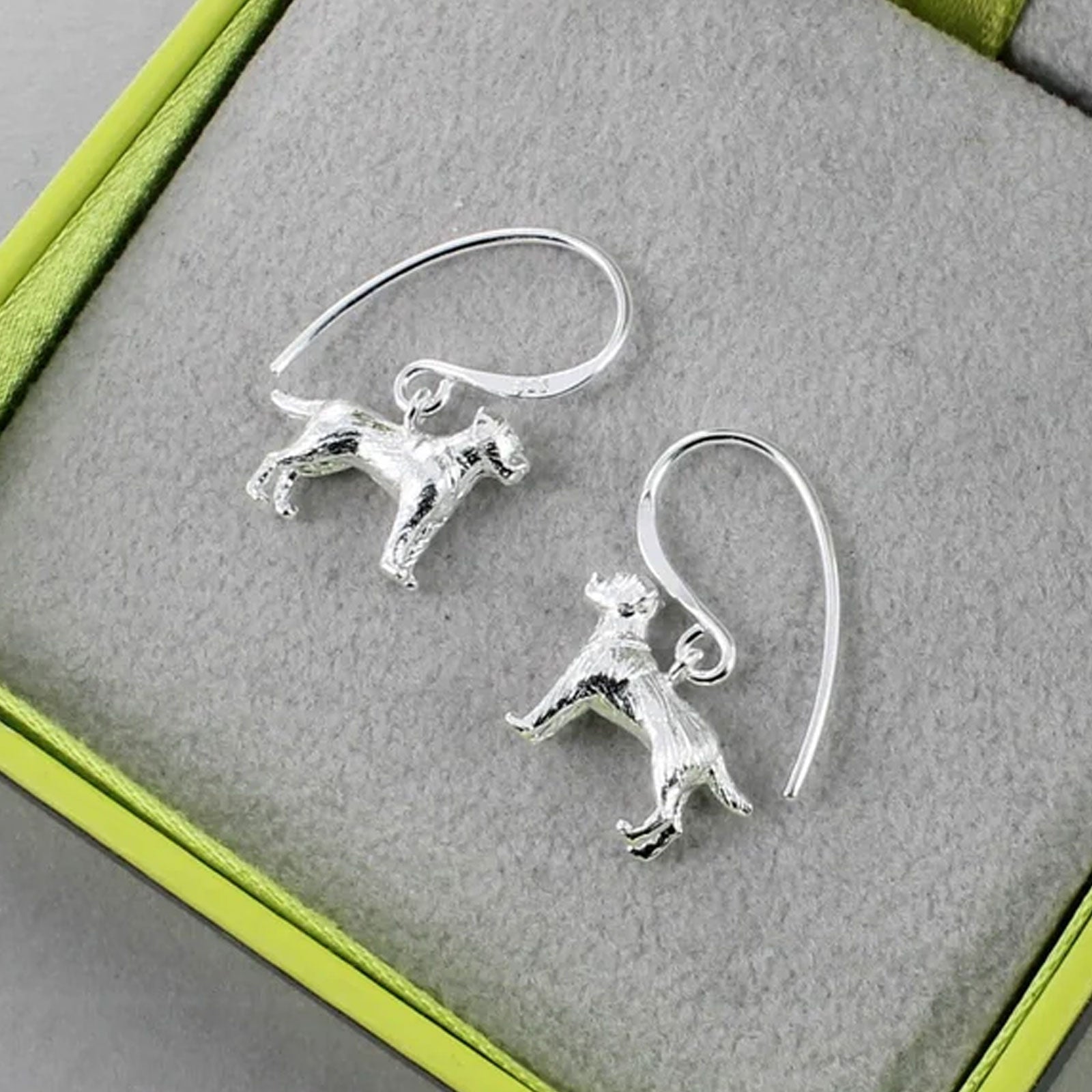 Labrador Dangly Recycled Sterling Silver Earrings - Cotswold Jewellery