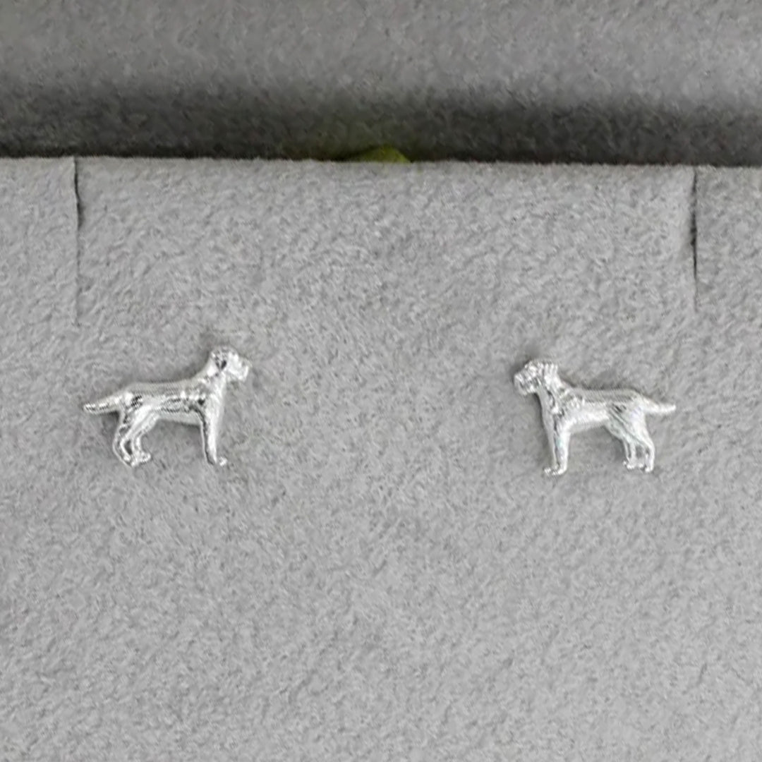 labrador-stud-earrings