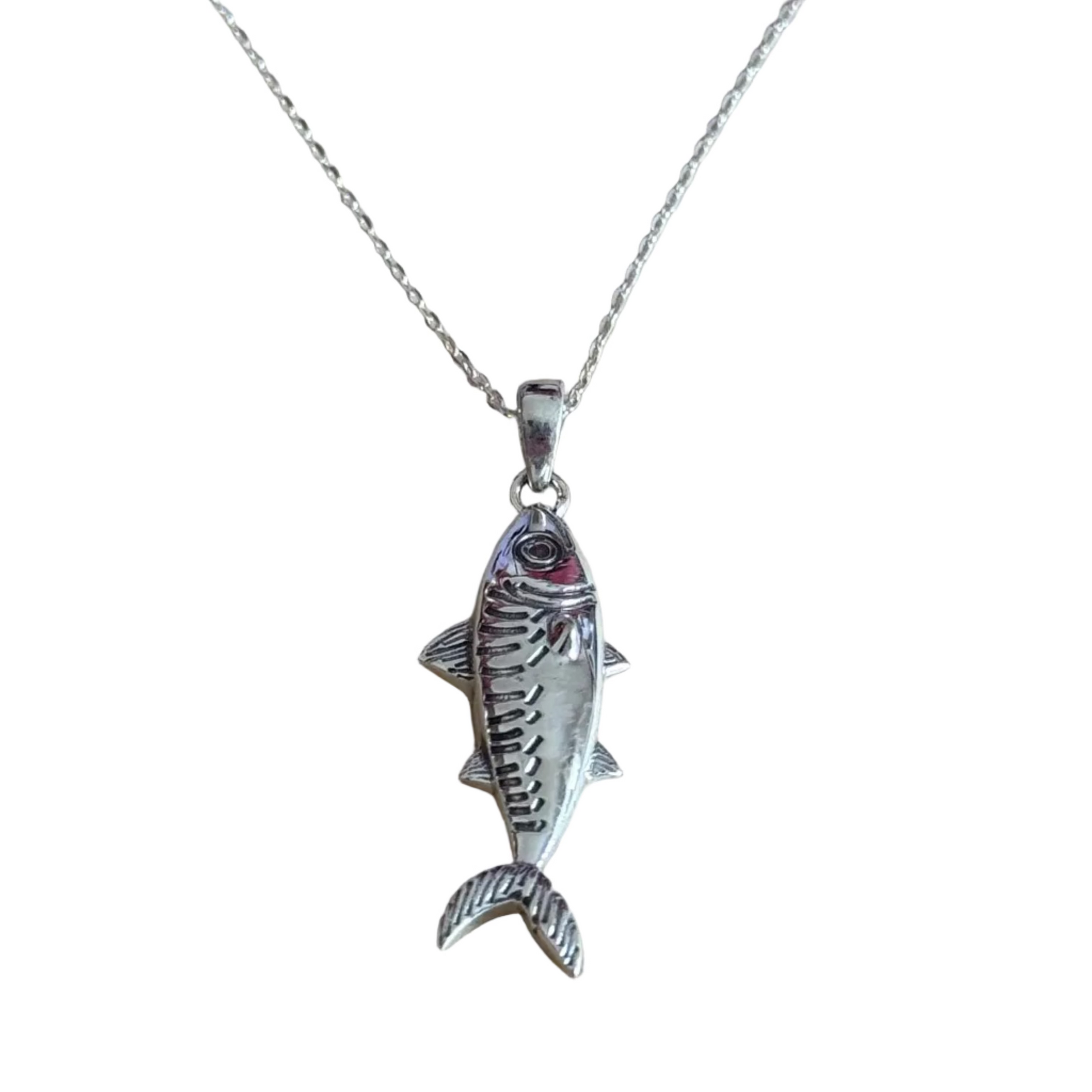 sterling-silver-mackerel-necklace