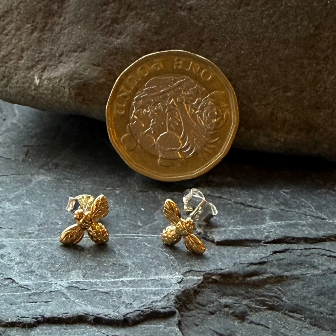 mini-golden-bee-earrings