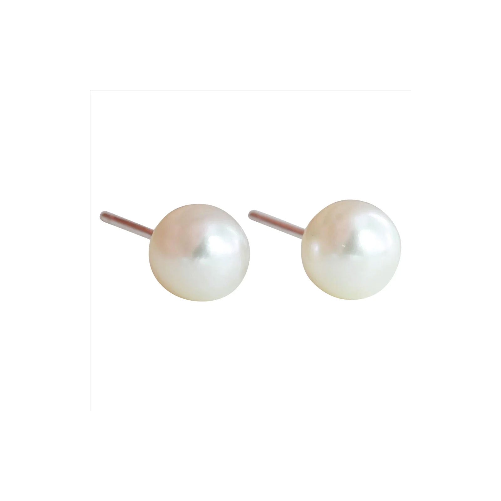 pearl-stud-earrings