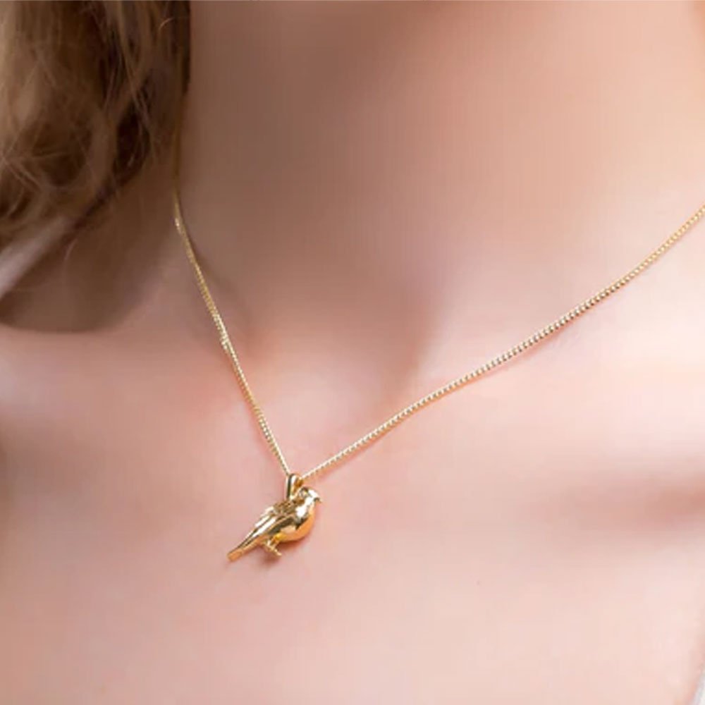 Pretty Golden Robin Necklace - Cotswold Jewellery