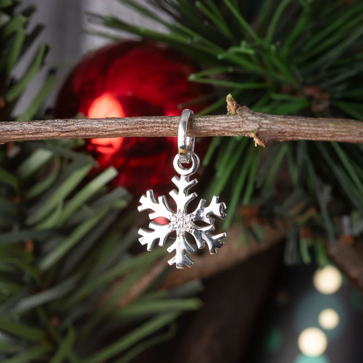 Snowflake Recycled Sterling Silver Oval Link Bracelet